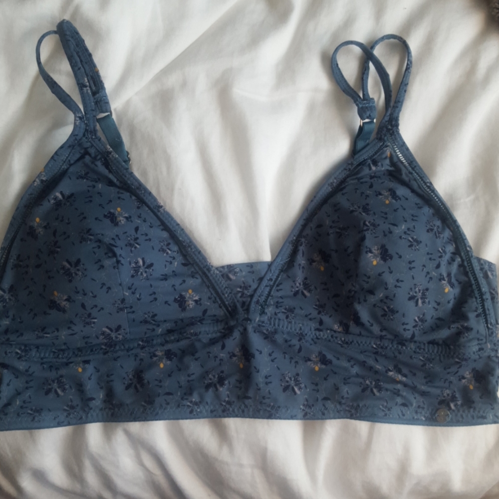$10 ♥️ FREE w/Purchased Lucky Brand